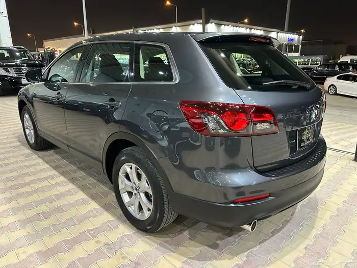 مازدا CX9 موديل 2016 نظيف 21