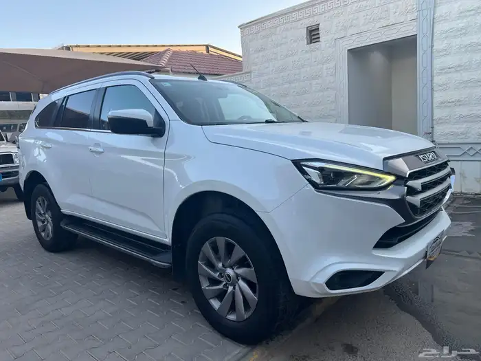 ايسوزو 2022 MUX فل كامل دبل دفلك لدى قمة الاطلال 3