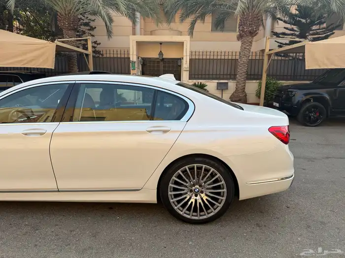 فل الفل BMW 730li - تحت الصيانة المجانية - وارد الناغي 10