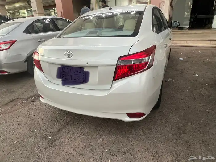 الرياض حي الرمال او الملز تويوتا يارس 2017 6