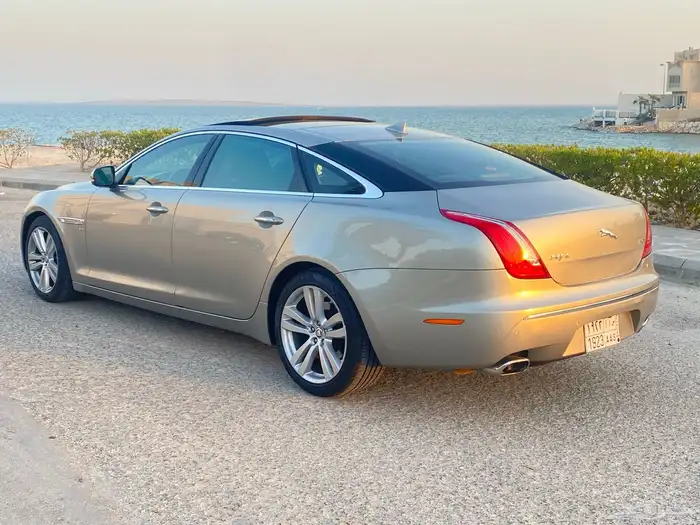 للبيع جاكوار. 2013 XJ 14