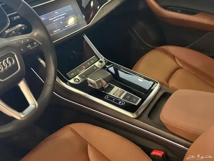اودي Q7 2021 10