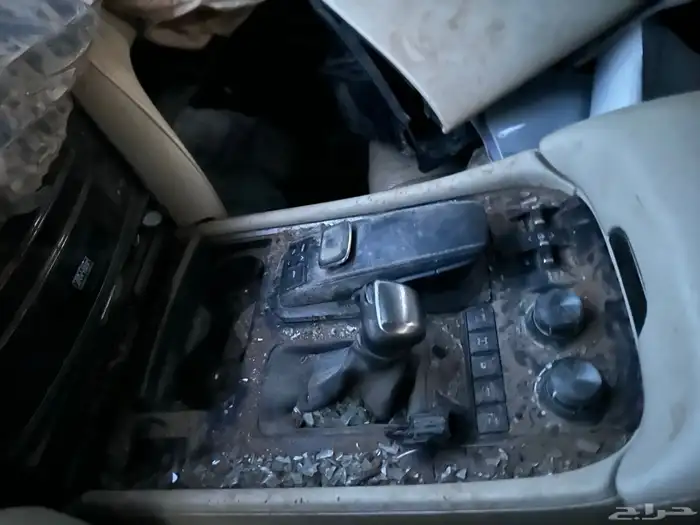 قطع غيار لكزس LX570 4