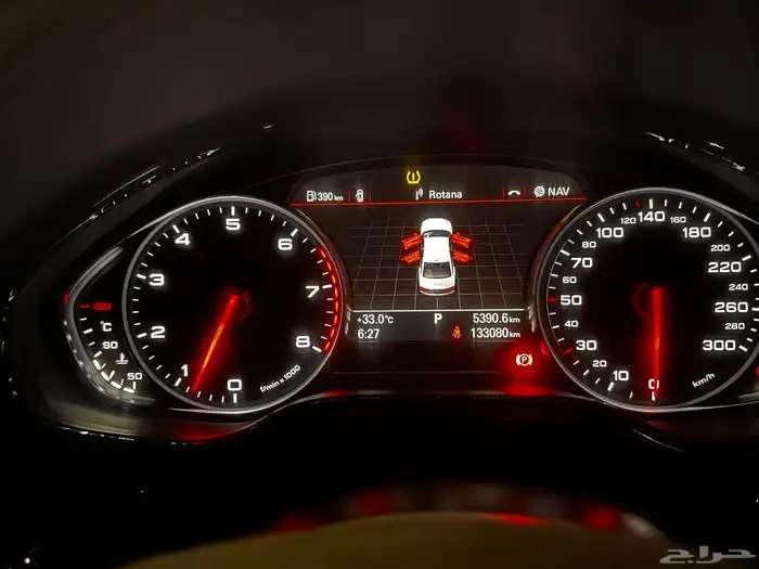 اودي A8 2016 10