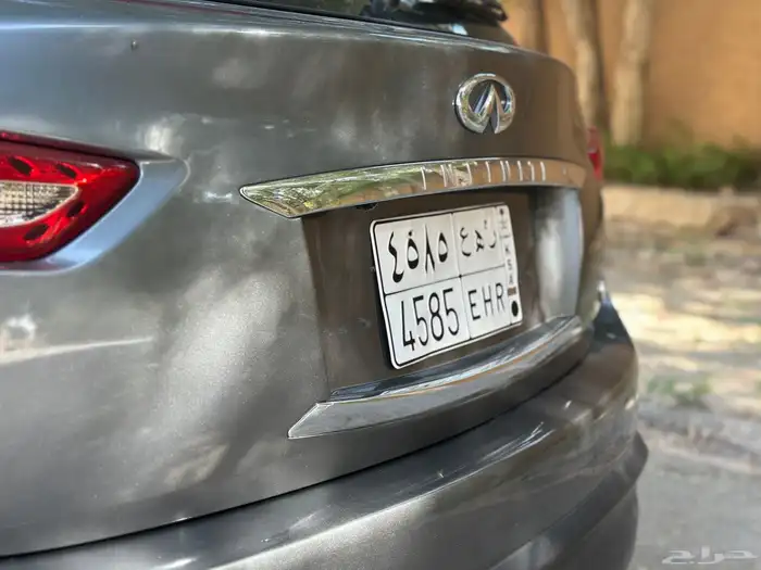 Infinity QX70 انفنتي نظيف جدا 18