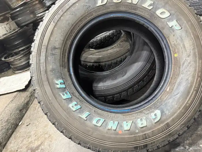 كفرات دلوب شبه جديد مقاس 16-70-275 9