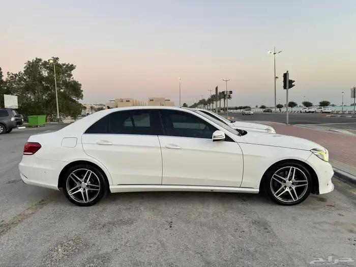 للبيع مرسيدس E300 موديل 2014 4