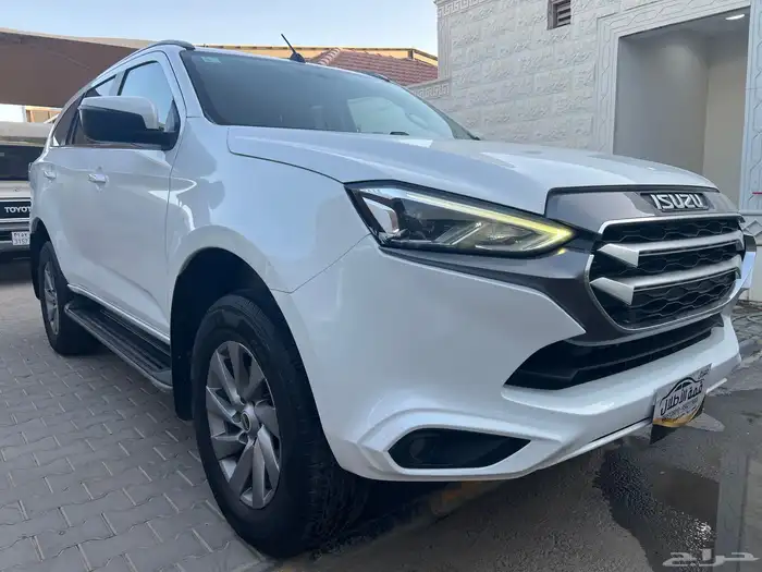 ايسوزو 2022 MUX فل كامل دبل دفلك لدى قمة الاطلال 5