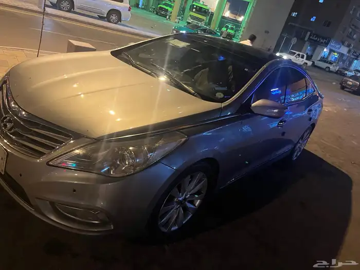 هونداي ازيرى للبيع 8