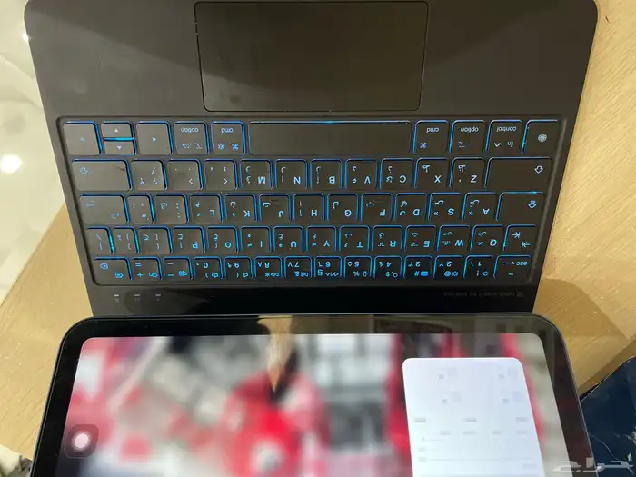 ايباد الجيل العاشر 64 g أزرق 4
