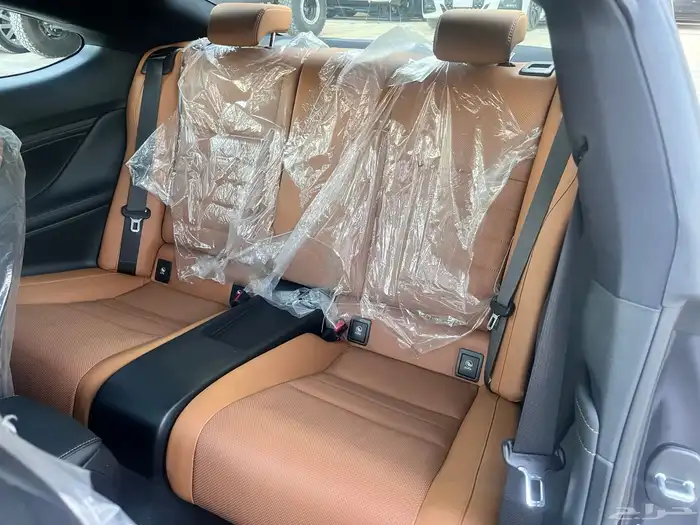 لكزس RC350 موديل 2023 12