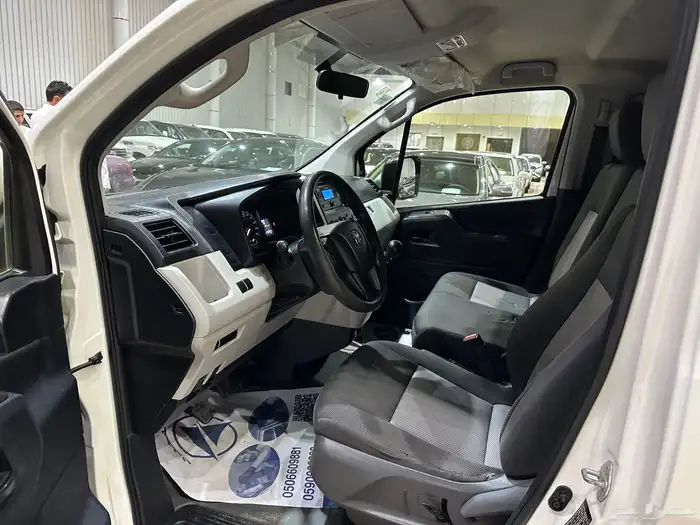 تويوتا باص هايس موديل 2020 ديزل بظاعه 8