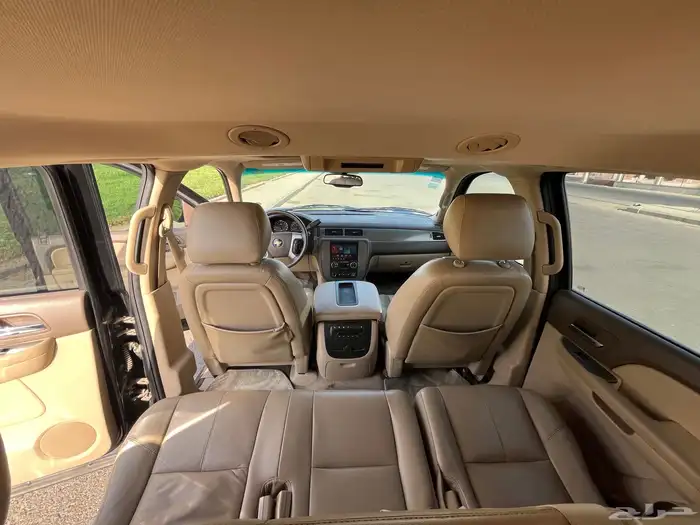تاهو 2011 z71 للبيع 12