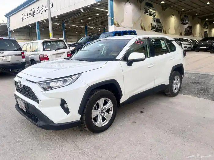 تويوتا راف فور 2021 2