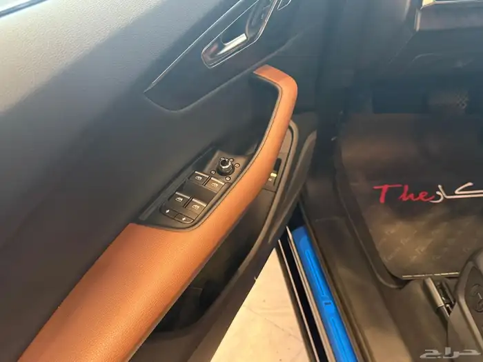 اودي Q7 2021 11