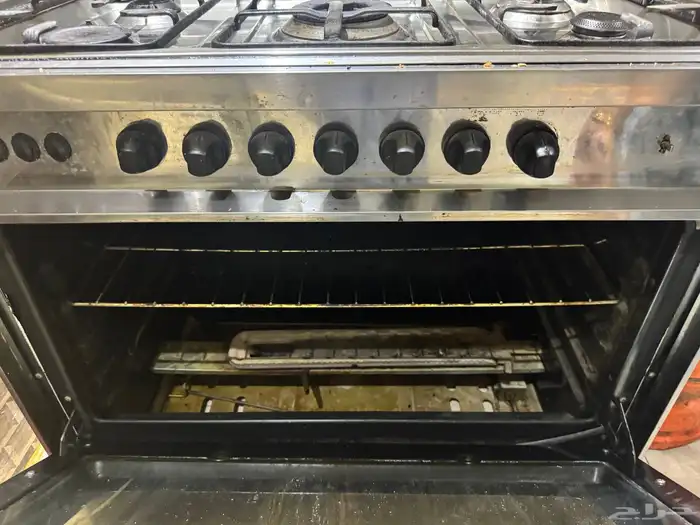 فرن كهربائي وفرن غاز وشفاطه شبه جديده 0