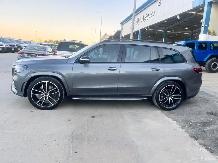 مرسيدس 450 GLS موديل 2020 3