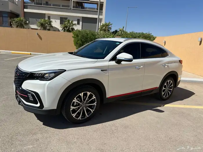 شانجان CS85 2023 ماشي 30 الف وكاااله 10