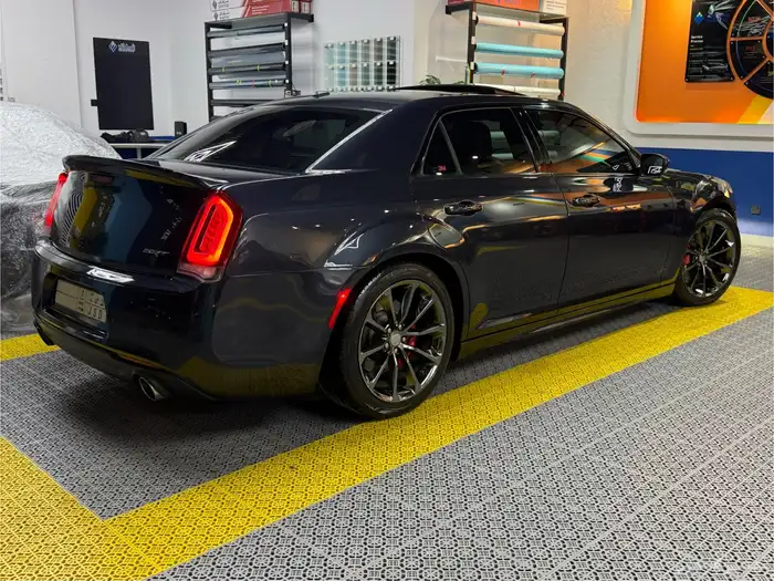 كرايسلر SRT8 موديل 2018 ممشى قليل 4