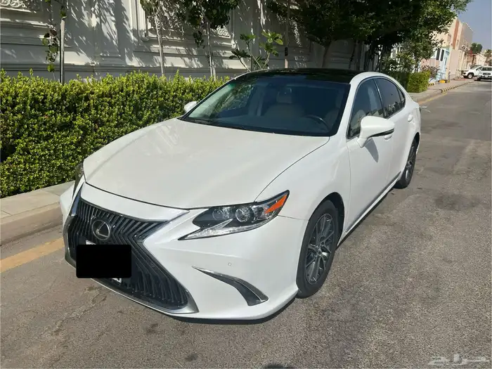 للبيع لكزس ES 350 موديل 2013 10