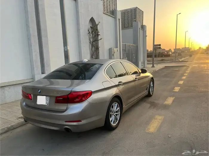 BMW 520 i موديل 2018 ممشي 155 ألف كيلو 1