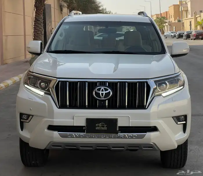 تويوتا- برادو-2022-TXL-بنزين- V6-دبل - بحالة الوكالة 1