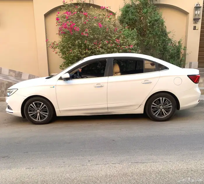 MG5 موديل 2022 فل كامل 5