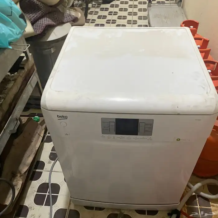 تشتغل بس اشبوك مصديه وسلك مقطوع سكراب   بيع 0