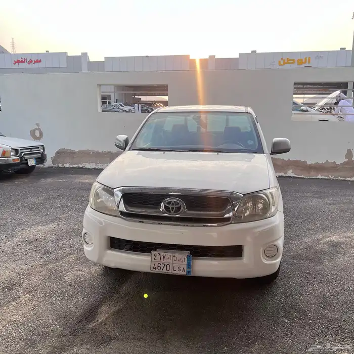 هايلوكس 12