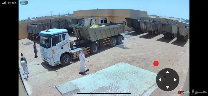 صندوق قلابات للإيجار 1