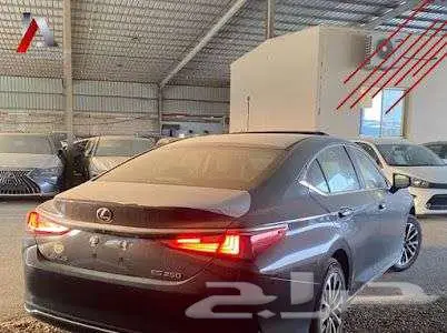 لكزس ES250 AA ستاندر 2025 - كاش و أقساط 13