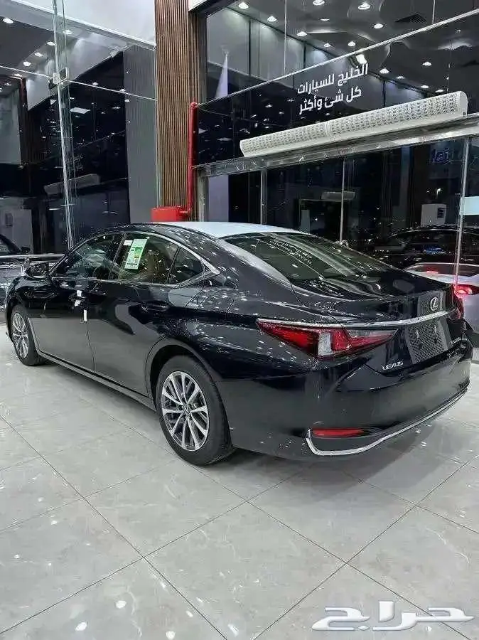لكزس ES300 هايبرد موديل 2025 عرض بنك الجزيره دفعتين بدون ربح 2