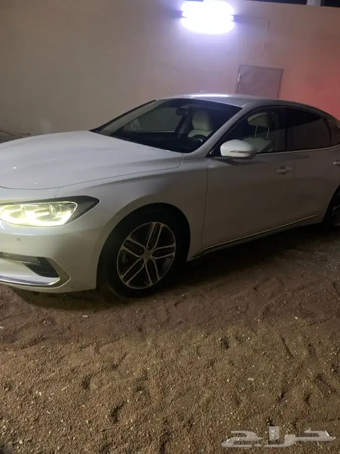 للبيع ازيرا ديزل نظيف 2018 12
