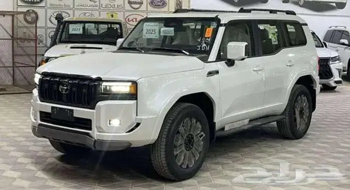 برادو VXL3 ابيض فل 2025 0