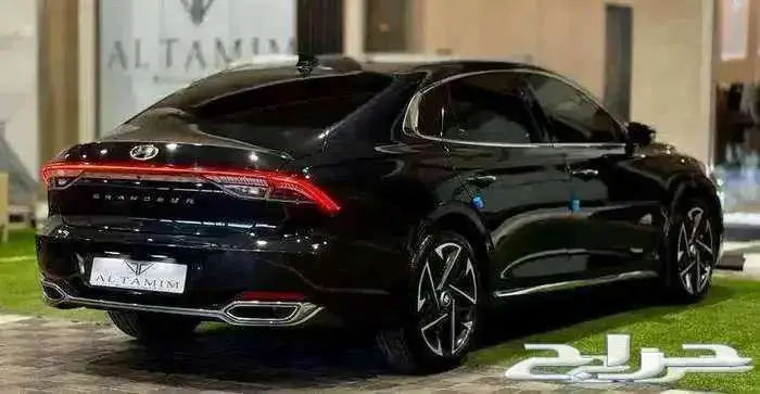 هيونداي ازيرا موديل 2022 بنزين وارد كوريا 4