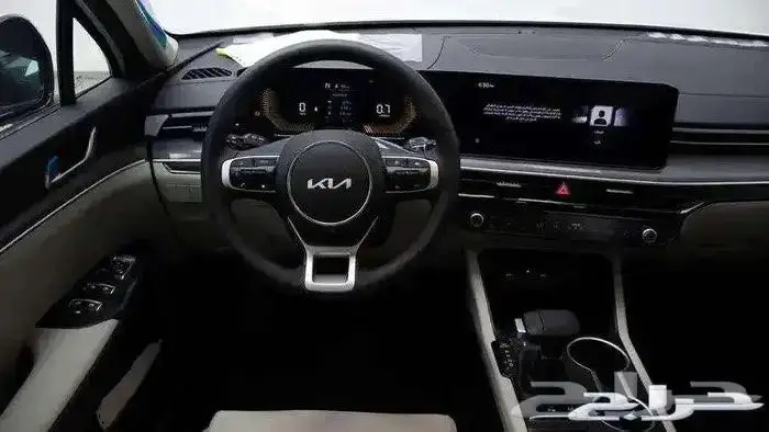 كيا K5 2025 2