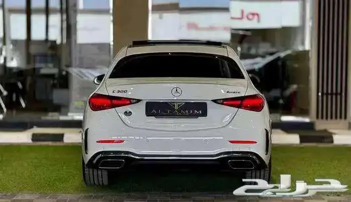 مرسيدس C300 AMG - 4MATIC موديل 2023 كاش او تمويل 3