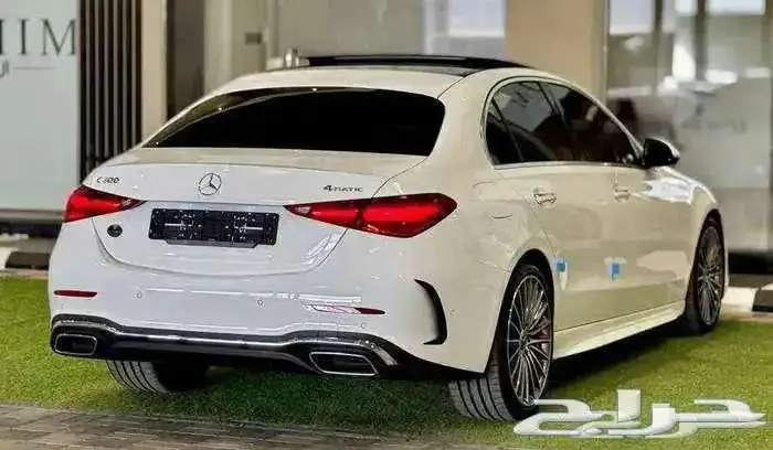 مرسيدس C300 AMG - 4MATIC موديل 2023 كاش او تمويل 4