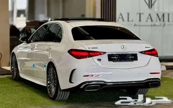 مرسيدس C300 AMG - 4MATIC موديل 2023 كاش او تمويل 2