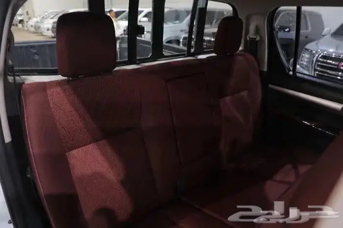 تويوتا هايلوكس غمارتين فل كامل دبل بنزين موديل 2024 14