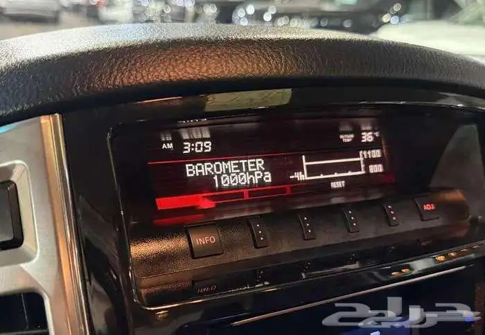 للبيع باجيرو 2020 بابين V6 3.8 سعودي ( عداد قليل ) 31