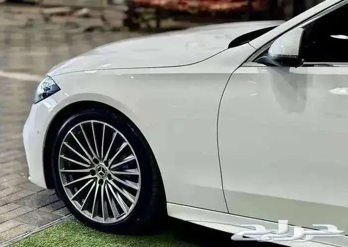 مرسيدس C300 AMG - 4MATIC موديل 2023 كاش او تمويل 24