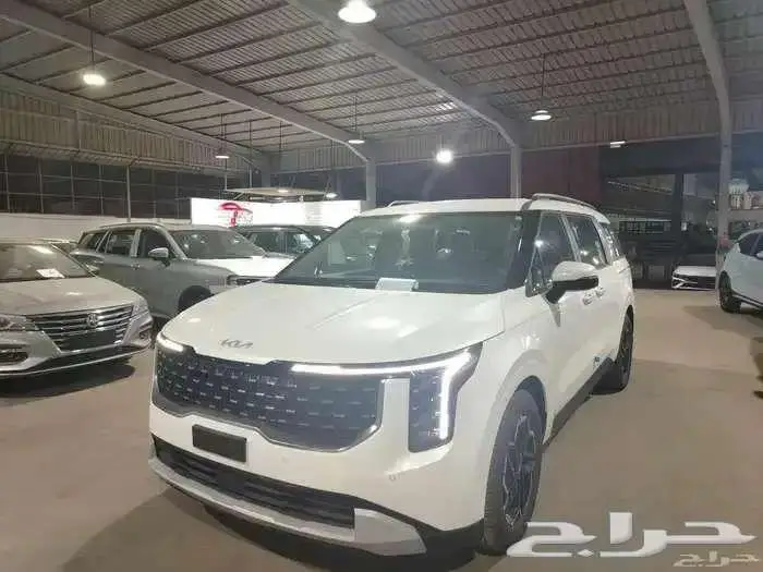 كيا كارنيفال GL ستاندر ونص فل موديل 2025 2