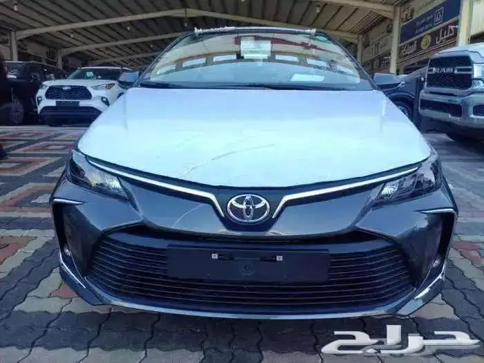 تويوتا كورولا 2025 استاندر محرك 2.0 عبداللطيف جميل 1
