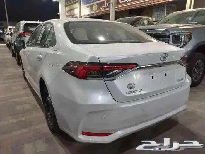 تويوتا كورولا 2025 استاندر محرك 2.0 عبداللطيف جميل 6