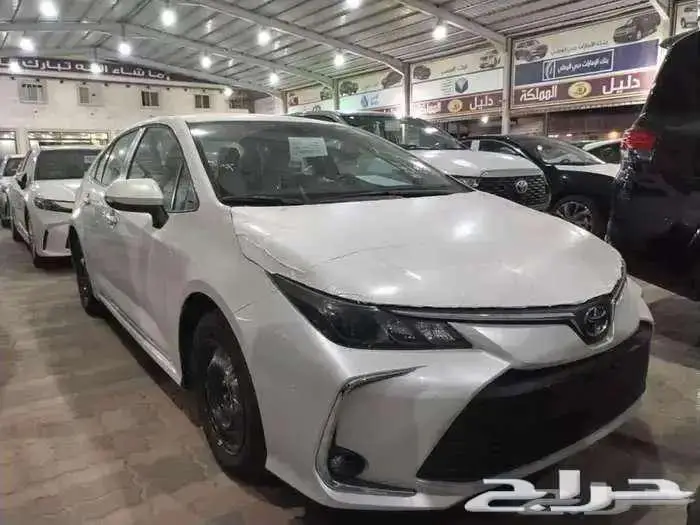 تويوتا كورولا 2025 استاندر محرك 2.0 عبداللطيف جميل 14