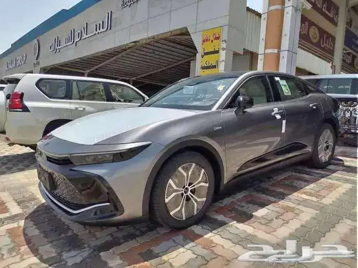تويوتا كراون بريميوم 2026 سعودى 4