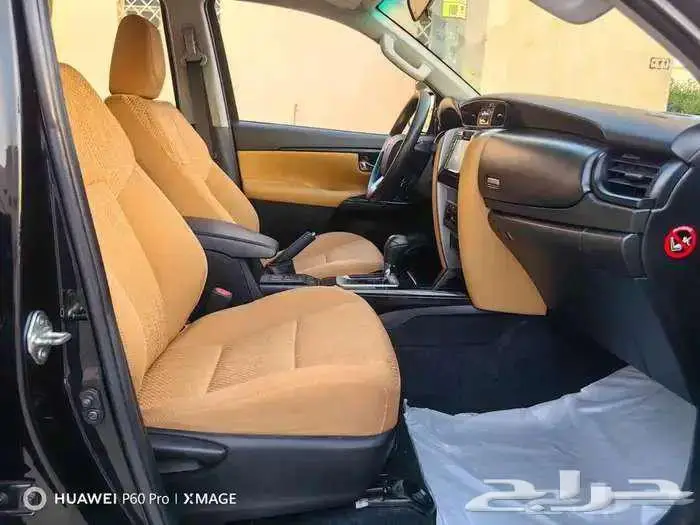 فورشنرGX بنزين اسود بدون 2021 8