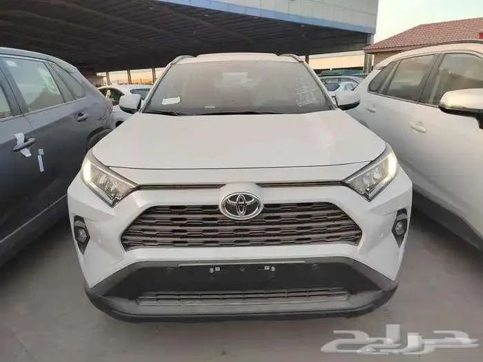 تويوتا رافور 2.0 XLE بنزين نص فل سعودي كاش واقساط 2025 1