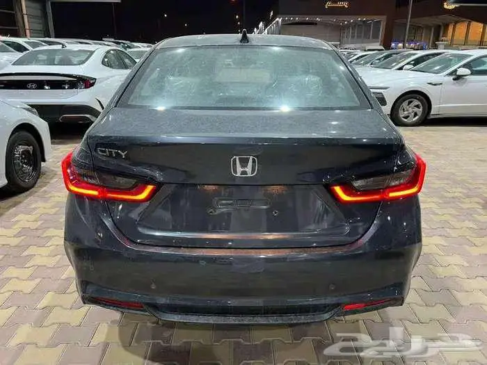 هوندا سيتي 1.5 ستاندر 2025 9